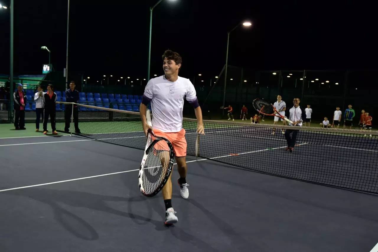 他们的表现 他们的表现