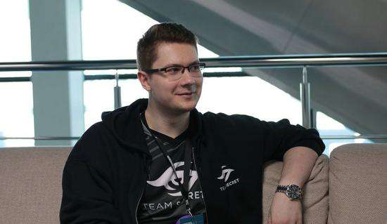 还要承担组 还要承担组