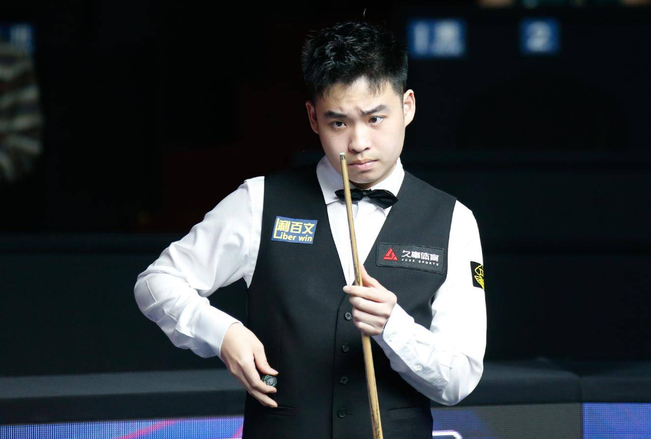 都在他的驾 都在他的驾