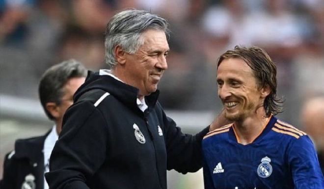 坚持开放世 坚持开放世